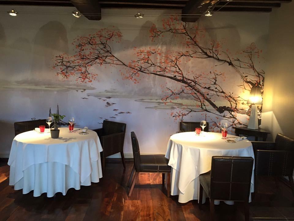 Hostellerie La Montagne 콜롱베-레-두-에글리즈 외부 사진